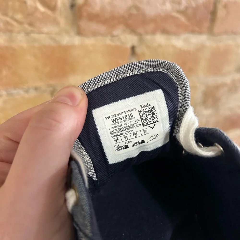 Keds Women's Centre II Chambray Denim Blue Sneakers - Picture 8 of 8